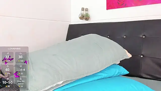 Nayra_Mistica's cam snapshot