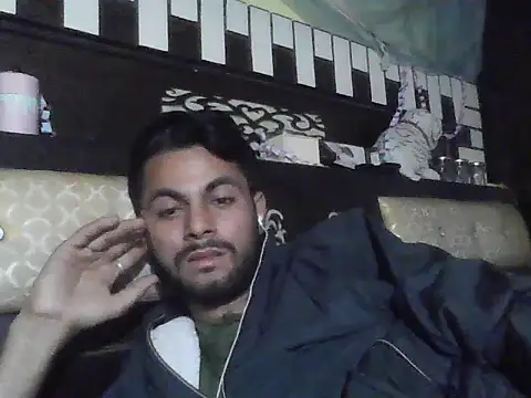 Stubborndesiboy live sex cam