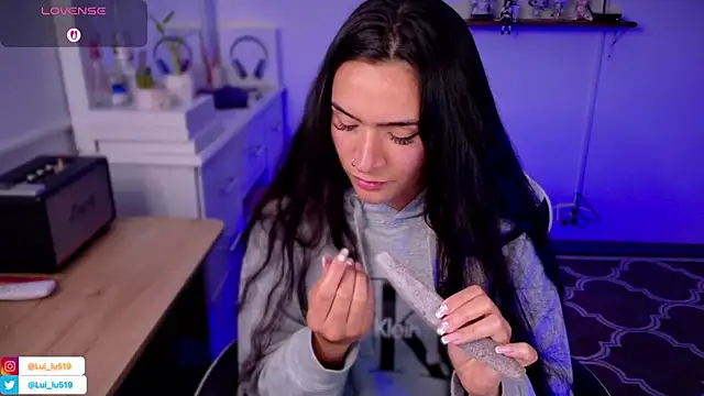 ImLui_lu's cam snapshot