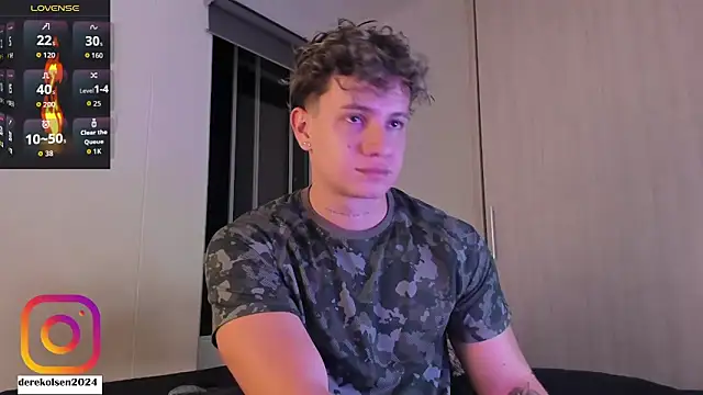 DerekOlsen live sex cam