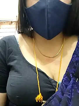 hottamil_honey_couples's cam snapshot