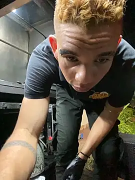 Dylams_maja live sex cam