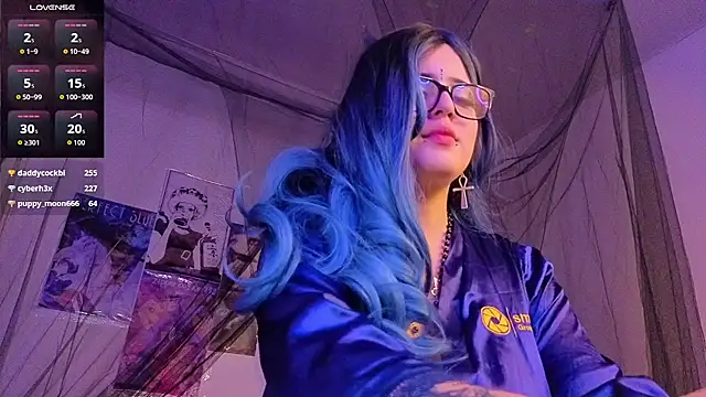 scarleth_shadow's cam snapshot