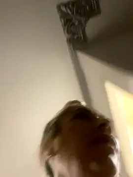 viktoria_davis_'s cam snapshot