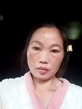 blonde_blg's cam snapshot