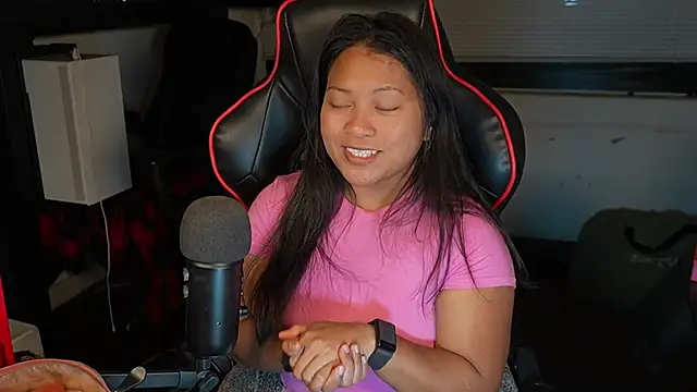 Bubbleliyah live sex cam