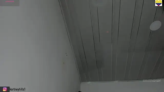sexykortney live sex cam
