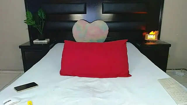 Queen_Nicky's cam snapshot