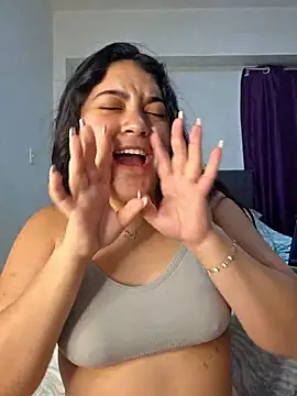 Khloekiss's cam snapshot