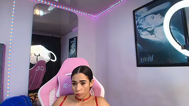 GraceWallace_'s cam snapshot