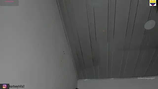 sexykortney live sex cam