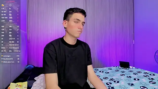 jake_and_joaquin live sex cam