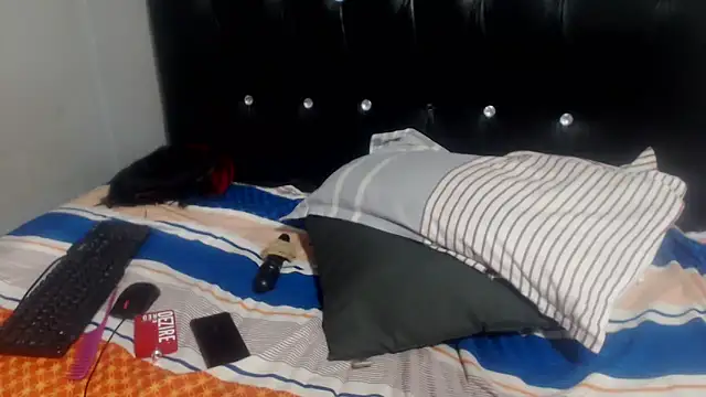 SexyBlackDiamondX's cam snapshot