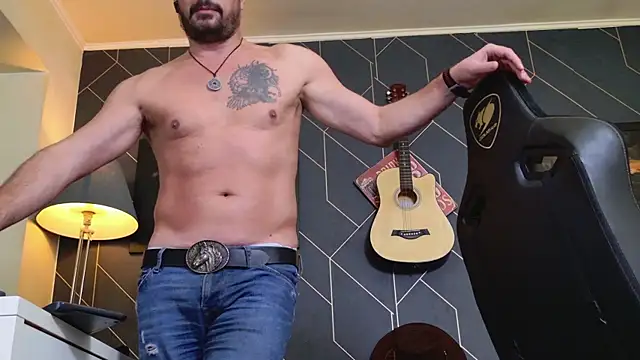 ChrisKox live sex cam