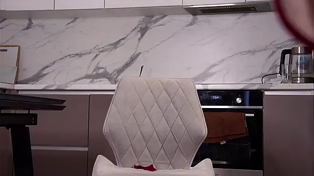 RondaBrackins live sex cam