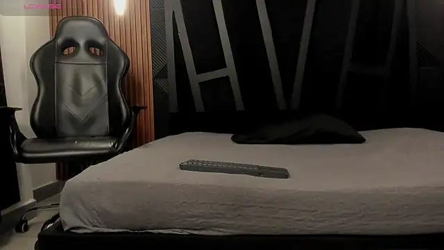 marco_garciia_ live sex cam