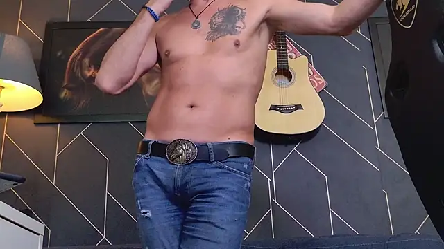 ChrisKox live sex cam