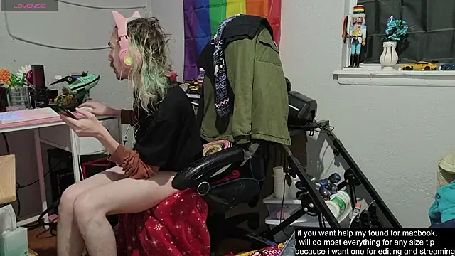 tallnerdyguy's cam snapshot