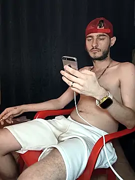 bigcockwhite777's cam snapshot