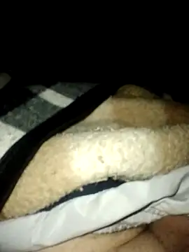 Azo3zgju's cam snapshot