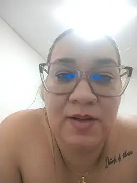 sharon-D's cam snapshot