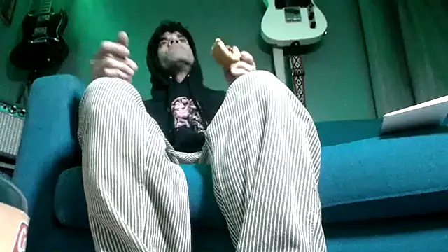 FlannelDong's cam snapshot