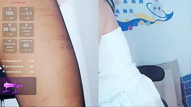 Mya8860's cam snapshot