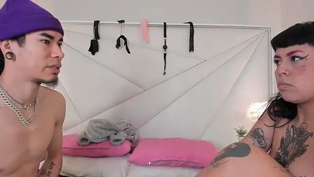 conjuring_'s cam snapshot