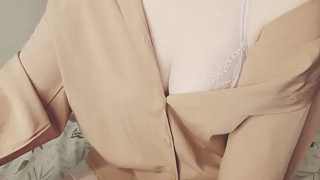 Sunny-Aurora's cam snapshot