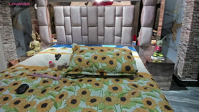 Diosa67 live sex cam