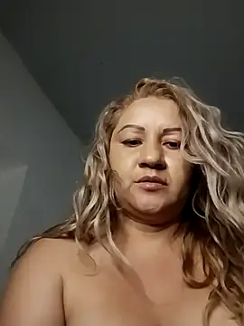 Karoline_milf_hot's cam snapshot