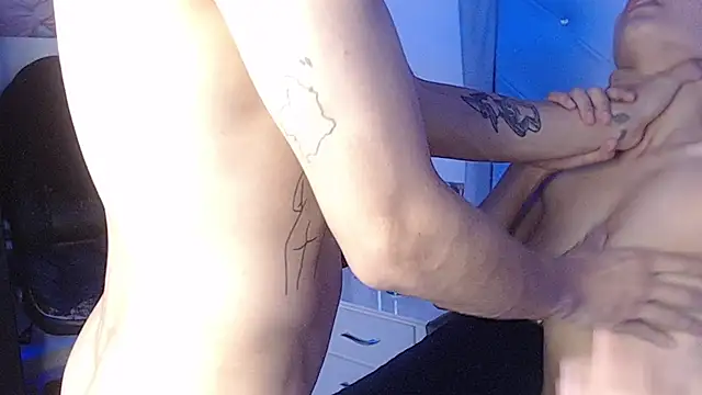 zoe_kravitx's cam snapshot