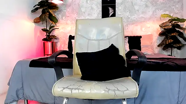 Regan__'s cam snapshot