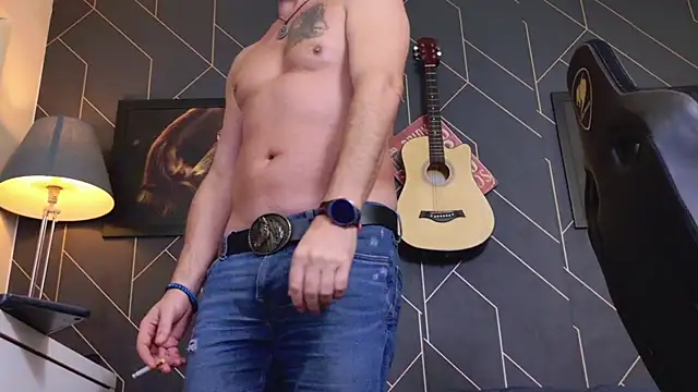 ChrisKox's cam snapshot