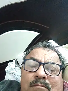 Misterymem63's cam snapshot