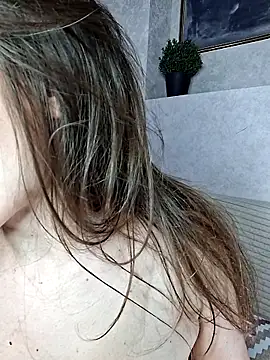 Olivia_OliV's cam snapshot