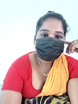 MaaliiiPonuTamil's cam snapshot