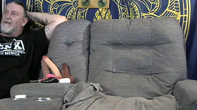 lovely_lola1111's cam snapshot