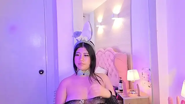 Ashley_bm_'s cam snapshot