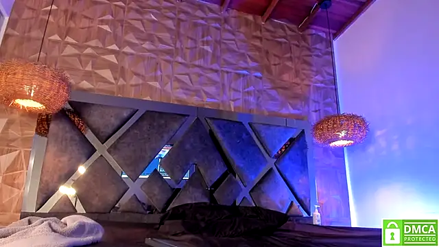 Kiara_velvet__'s cam snapshot