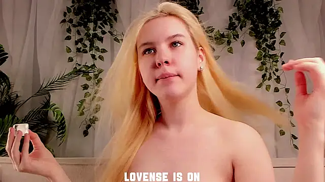 ElizSpieth live sex cam