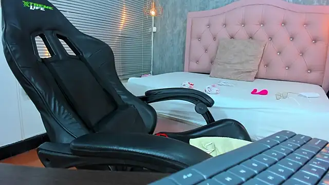 lissa_jhonsoon's cam snapshot