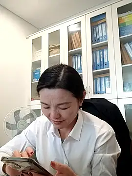 ialnuyoa_h's cam snapshot