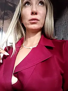 _AliceWine_'s cam snapshot