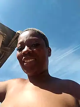 CuteBootyBae live sex cam