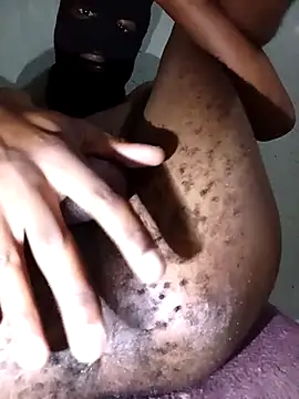 triplebeast's cam snapshot