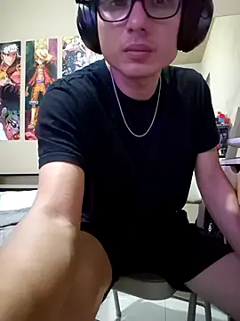 Ais_B10's cam snapshot