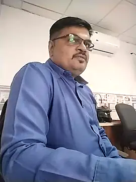 Desi_Lodo_Gujju_Boy's cam snapshot