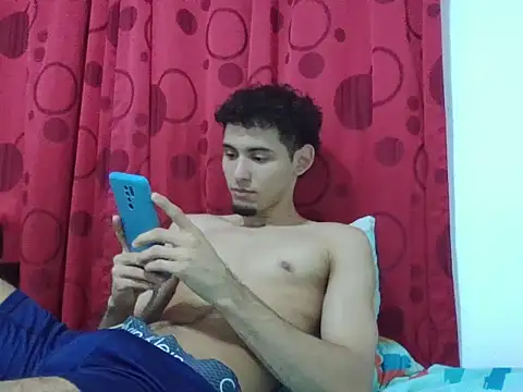 Josee_Hot444 live sex cam