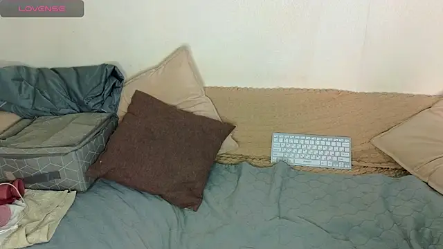 emilytrays live sex cam